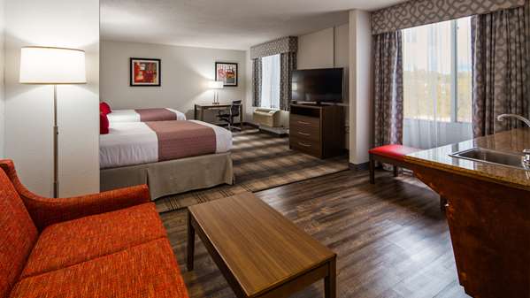 Suite - Best Western Plus Philadelphia Choctaw Hotel & Suites
