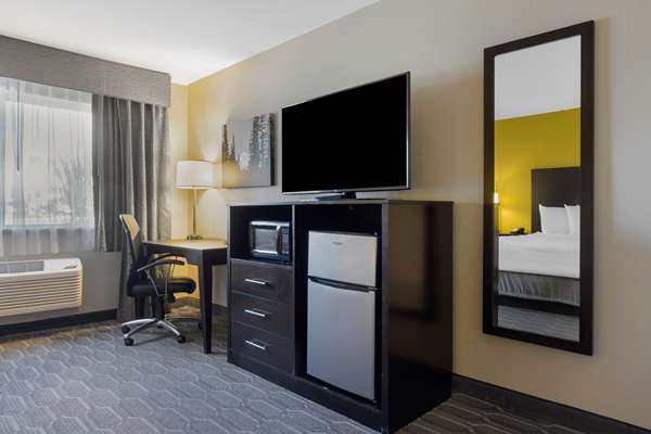  - Best Western Plus Hotel Wenatchee