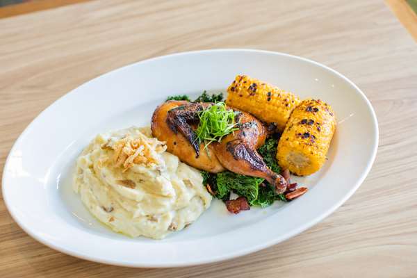 Restaurant - Embassy Suites Oahu Kapolei