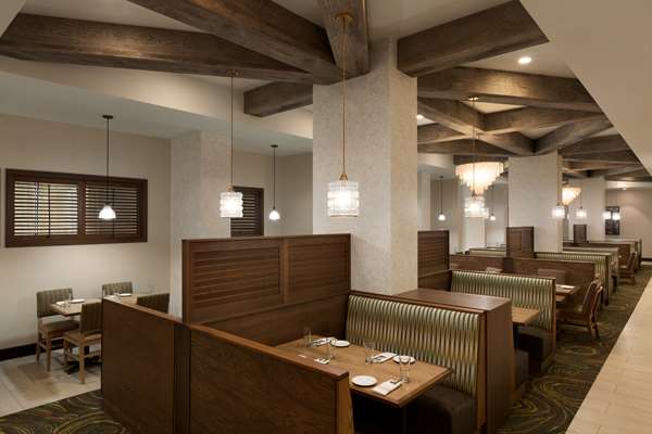 Restaurant - Embassy Suites Oahu Kapolei