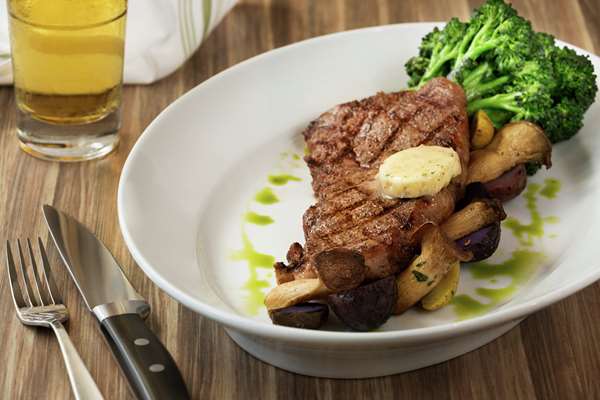 Restaurant - Embassy Suites Oahu Kapolei