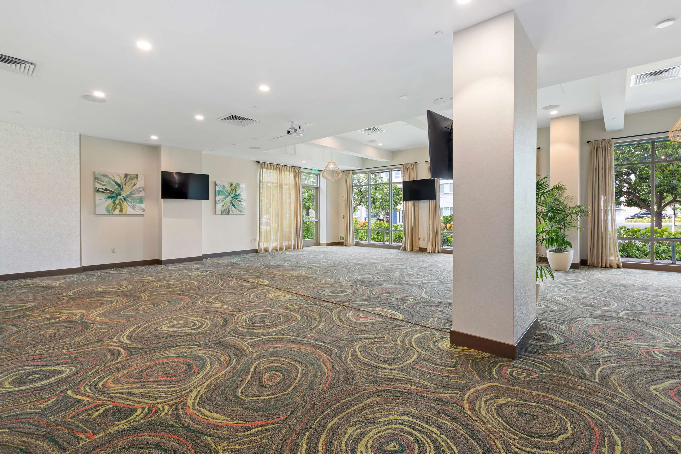 Meeting Room | Embassy Suites By Hilton Oahu Kapolei