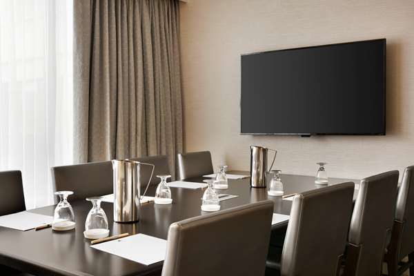  - DoubleTree by Hilton Hotel McLean