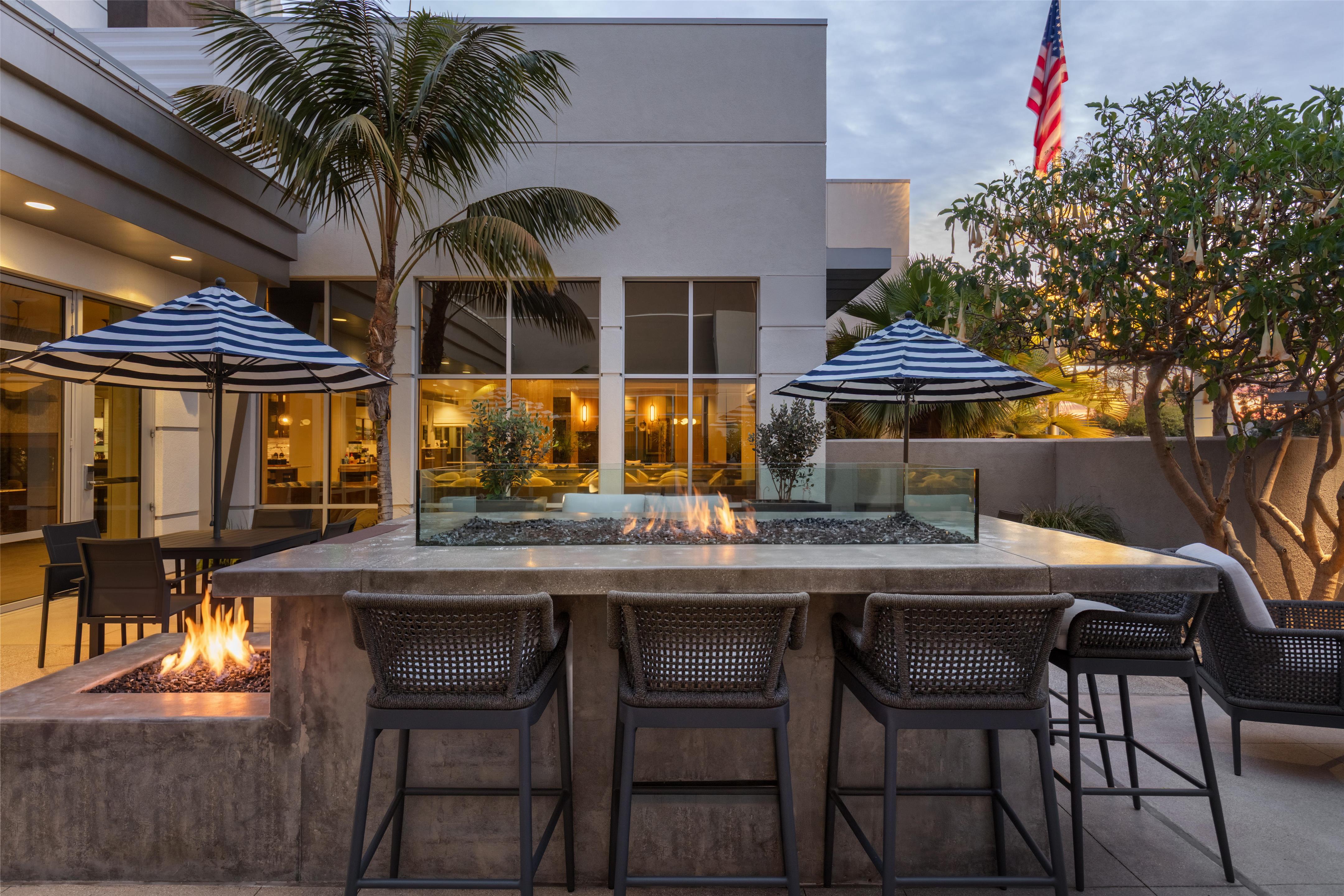 Exterior | Hilton Garden Inn Santa Barbara / Goleta
