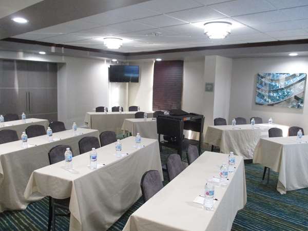  - Best Western Plus Hotel NW Park Indianapolis