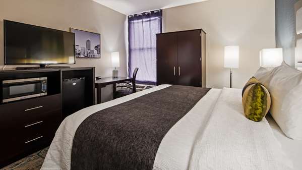  - Best Western Plus Hotel NW Park Indianapolis