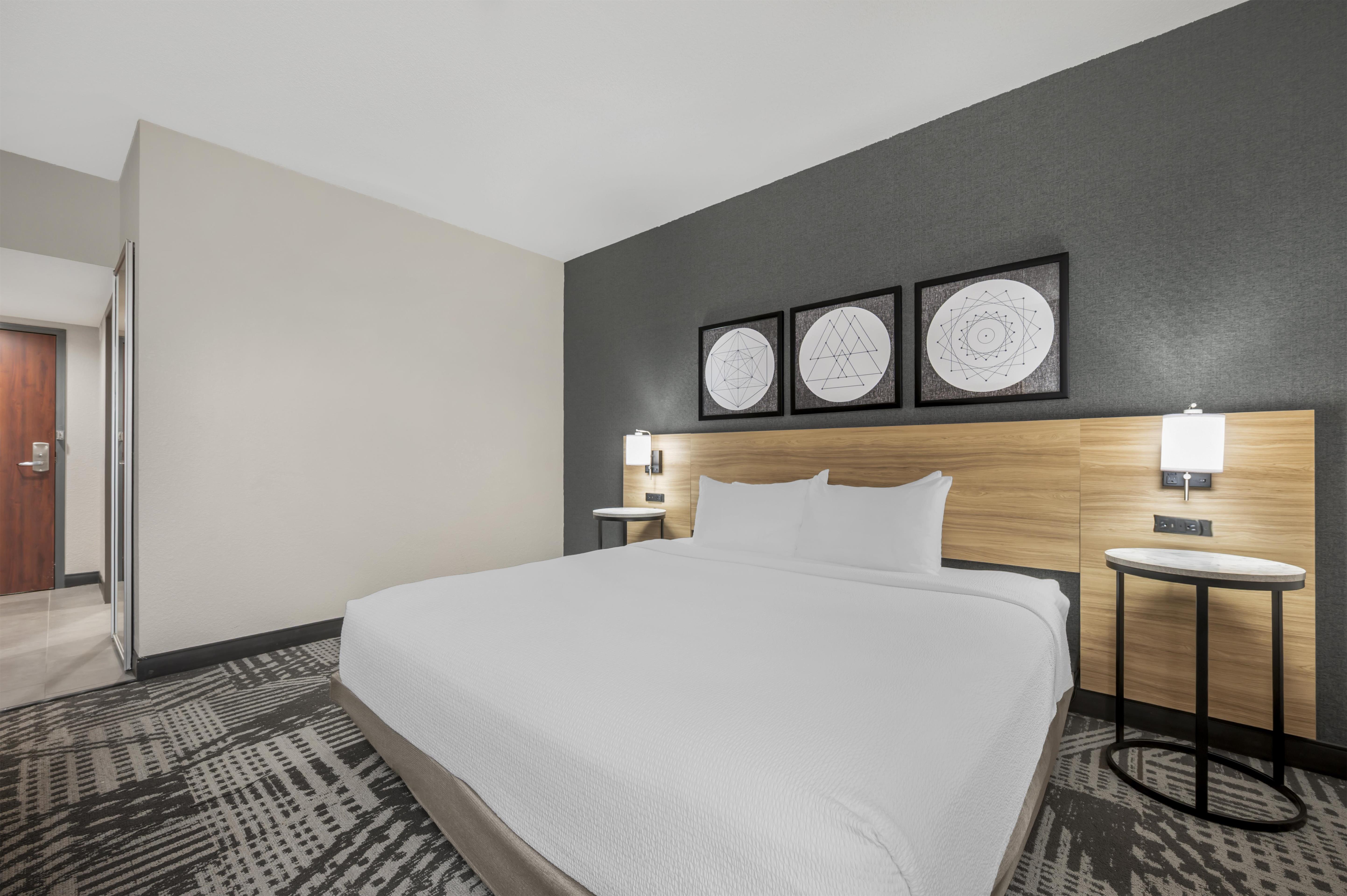 Best Western Plus Indianapolis NW Hotel Room Type - Accessible - 1 King, Mobility Accessible, Roll In Shower, Microwave And Refrigerator, Non-Smoking, F Best Western Plus Indianapolis NW Hotel Room Type - Accessible - 1 King, Mobility Accessible, Roll In Shower, Microwave And Refrigerator, Non-Smoking, F