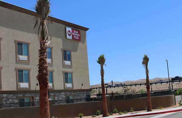 Exterior view - Best Western Plus New Barstow Inn & Suites - I-15, Exit 178