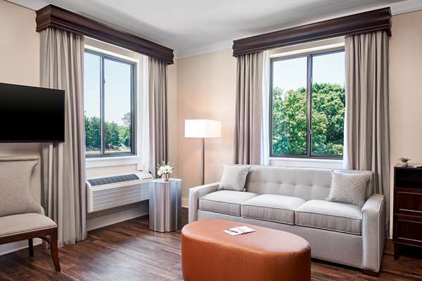  - Abernathy Hotel Clemson