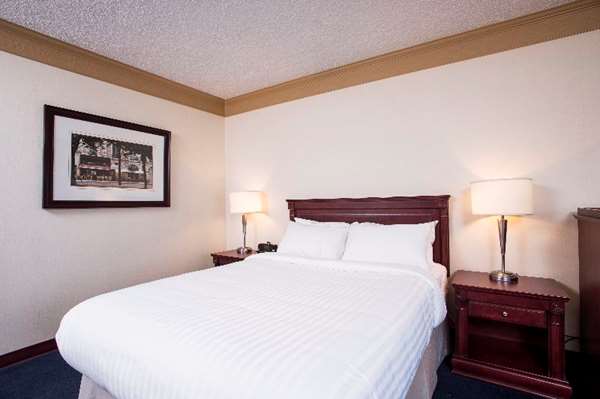 - Deville Centre Hotelier Rouyn-Noranda