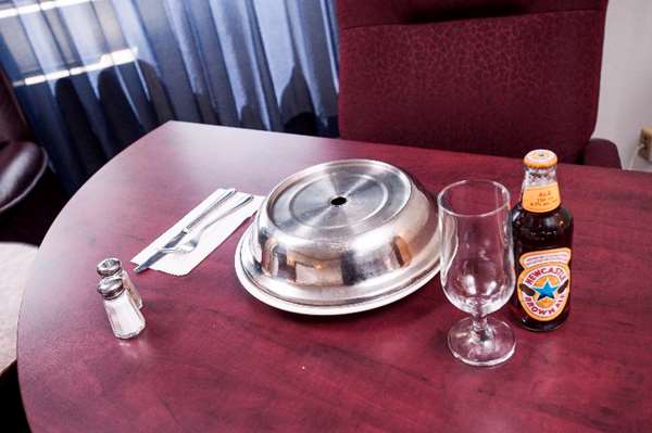 Restaurant - Deville Centre Hotelier Rouyn-Noranda