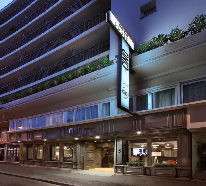 Le CINQ
