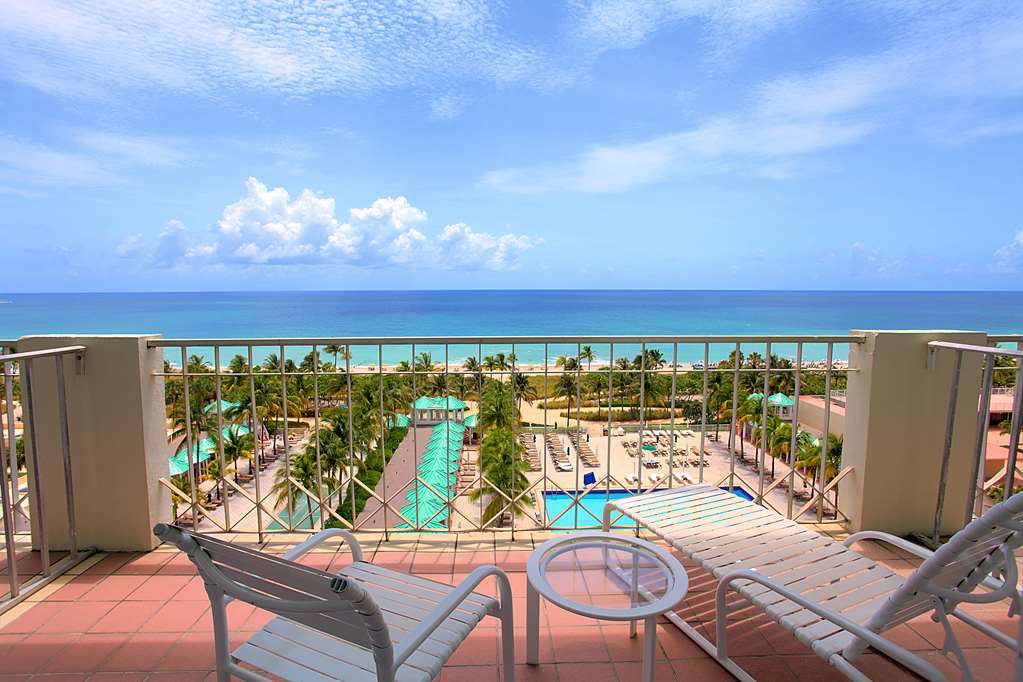 Sea View Bal Harbour Hotel-guestroom-Guest Room,Guest Room Amenity,On-Site.jpg