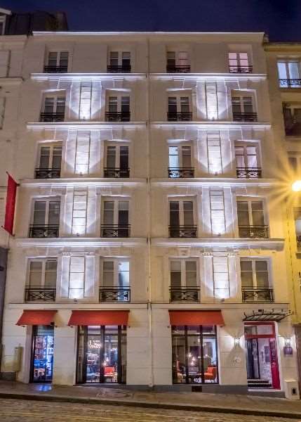 Scarlett Hotel