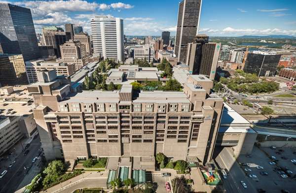 Exterior view - Hotel Bonaventure Montreal