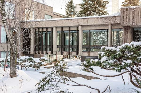 Exterior view - Hotel Bonaventure Montreal