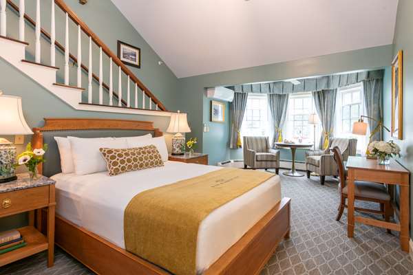 Suite - Bar Harbor Inn