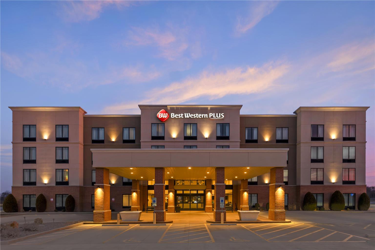 Best Western Plus Centralia Hotel & Stes