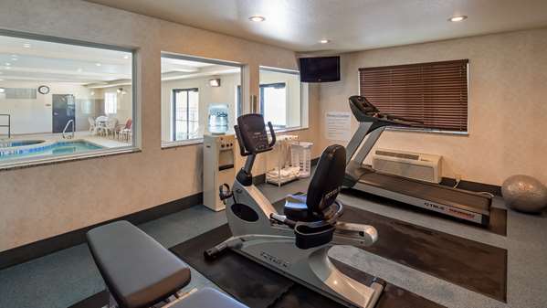 Fitness/ Exercise Room - SureStay Plus Buffalo - I-25, Exit 299