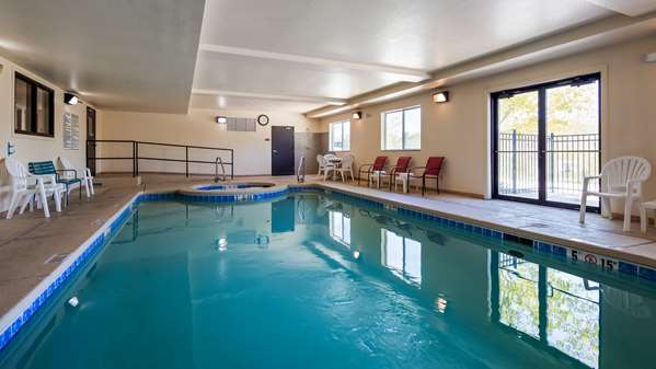 Pool - SureStay Plus Buffalo - I-25, Exit 299