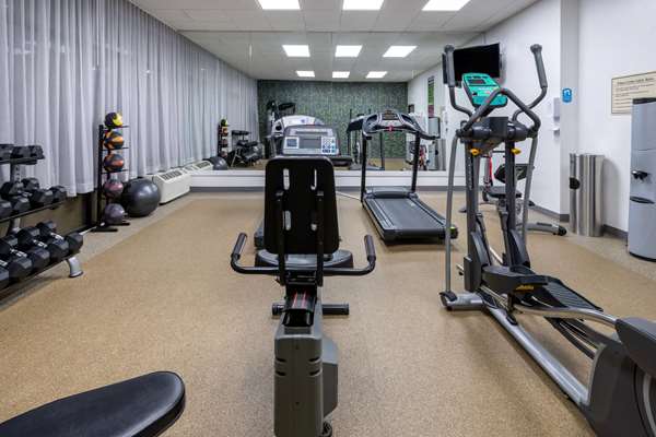 Fitness/ Exercise Room - Baymont Inn & Suites Elmsford