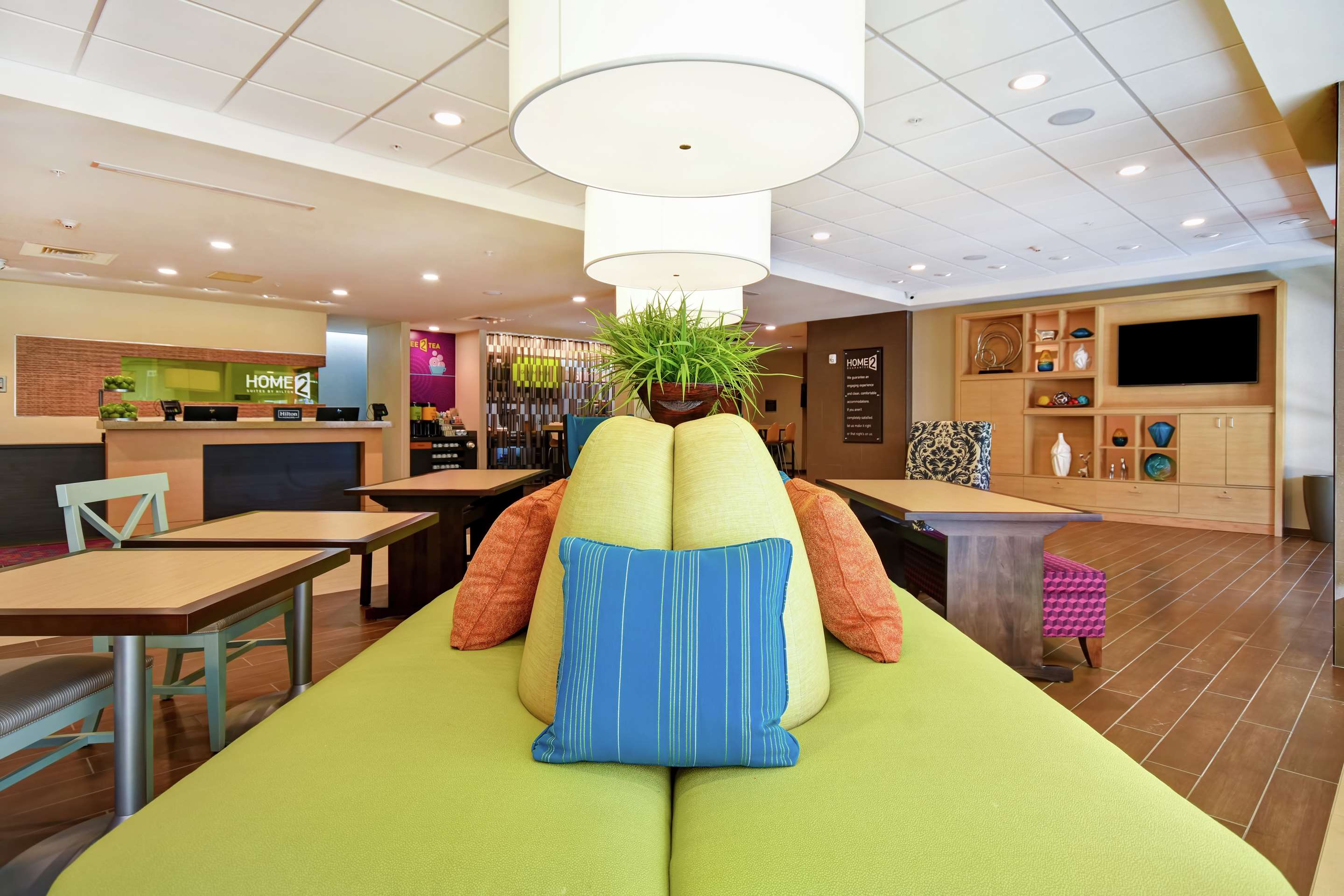 Lobby | Home2 Suites by Hilton Smyrna Nashville