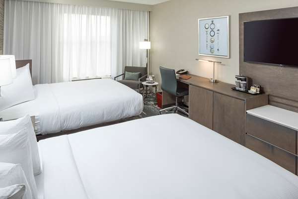  - DoubleTree by Hilton Hotel Logan Airport Chelsea