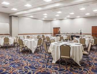 Restaurant - Ramada Hotel South Bay National City - I-5, Exit 11B