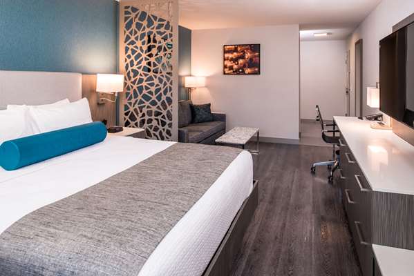 Suite - Best Western Plus Temecula Wine Country Hotel - I-15, Exit 59