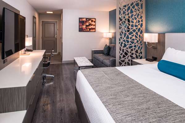 Suite - Best Western Plus Temecula Wine Country Hotel - I-15, Exit 59