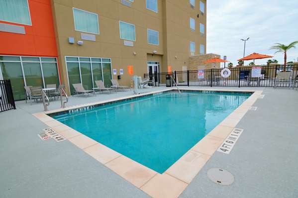 Pool - Best Western Plus Executive Residency Corpus Christi