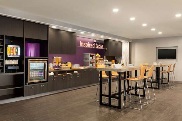 Restaurant - Home2 Suites by Hilton Menomonee Falls