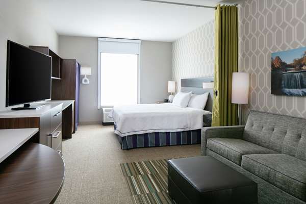  - Home2 Suites by Hilton Menomonee Falls
