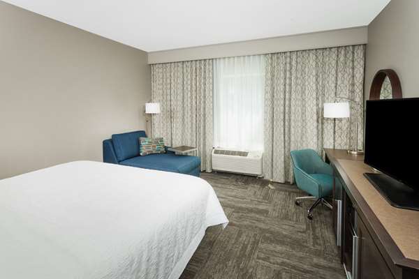  - Hampton Inn Kennebunk