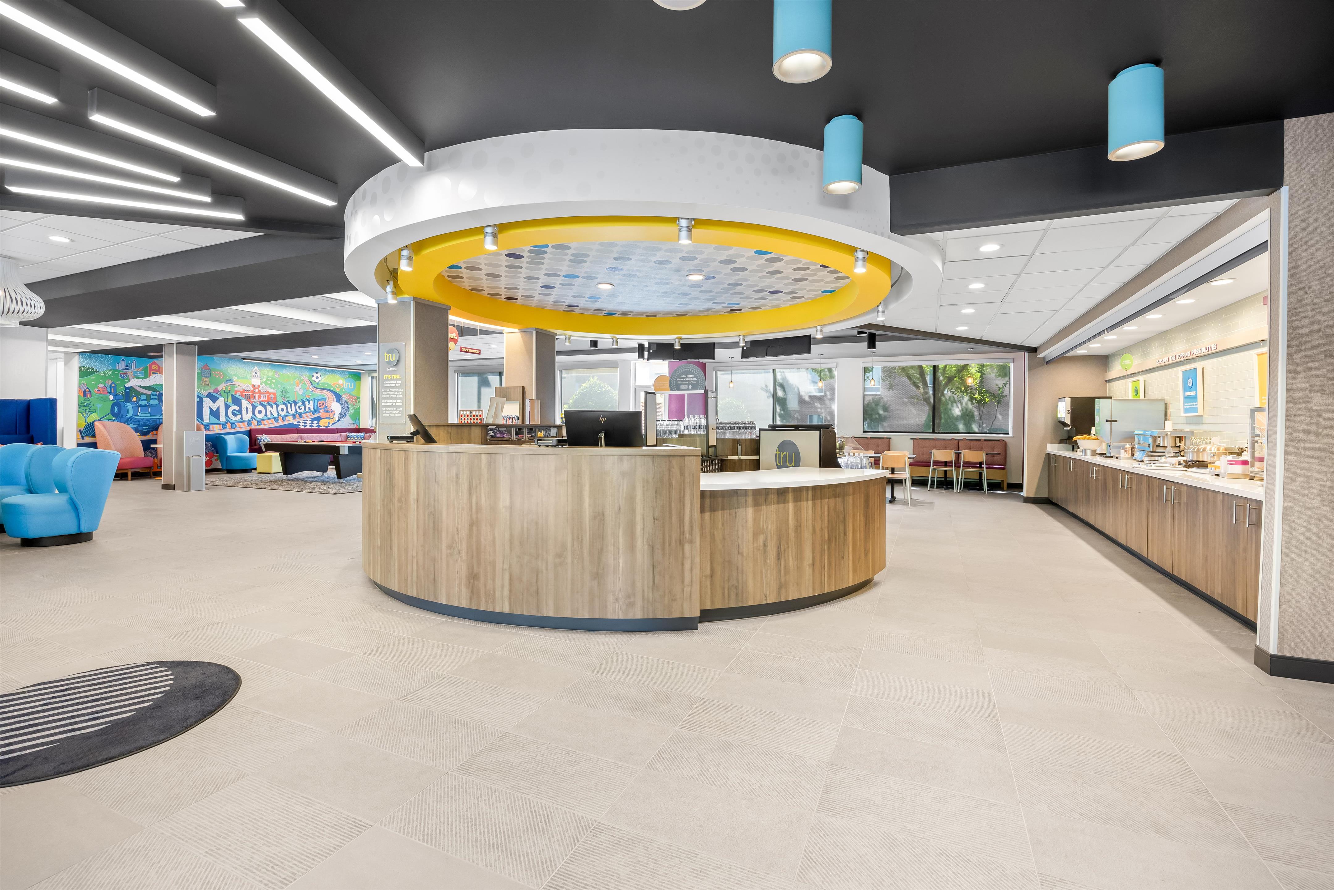 Reception | Tru by Hilton McDonough