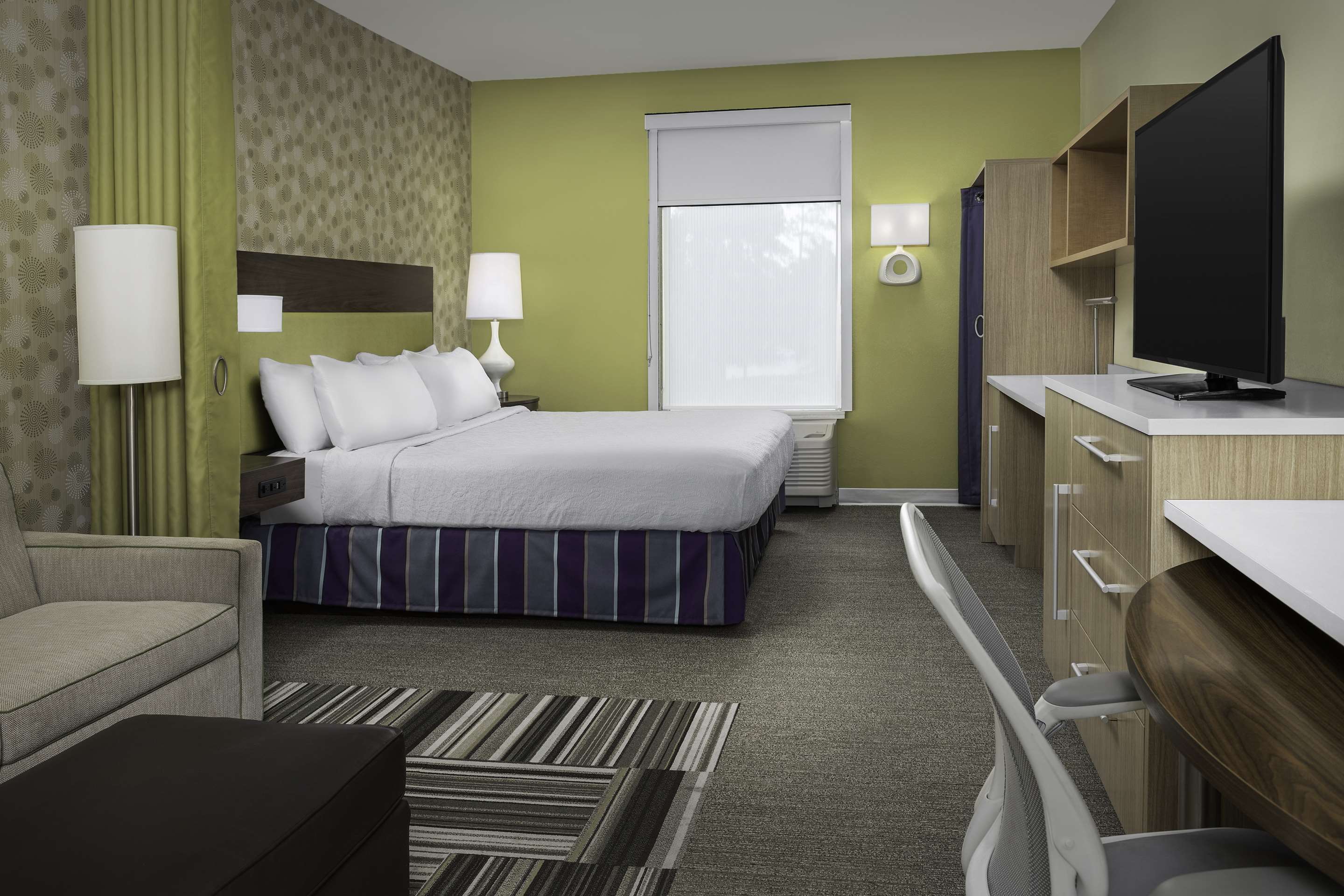 Guest room