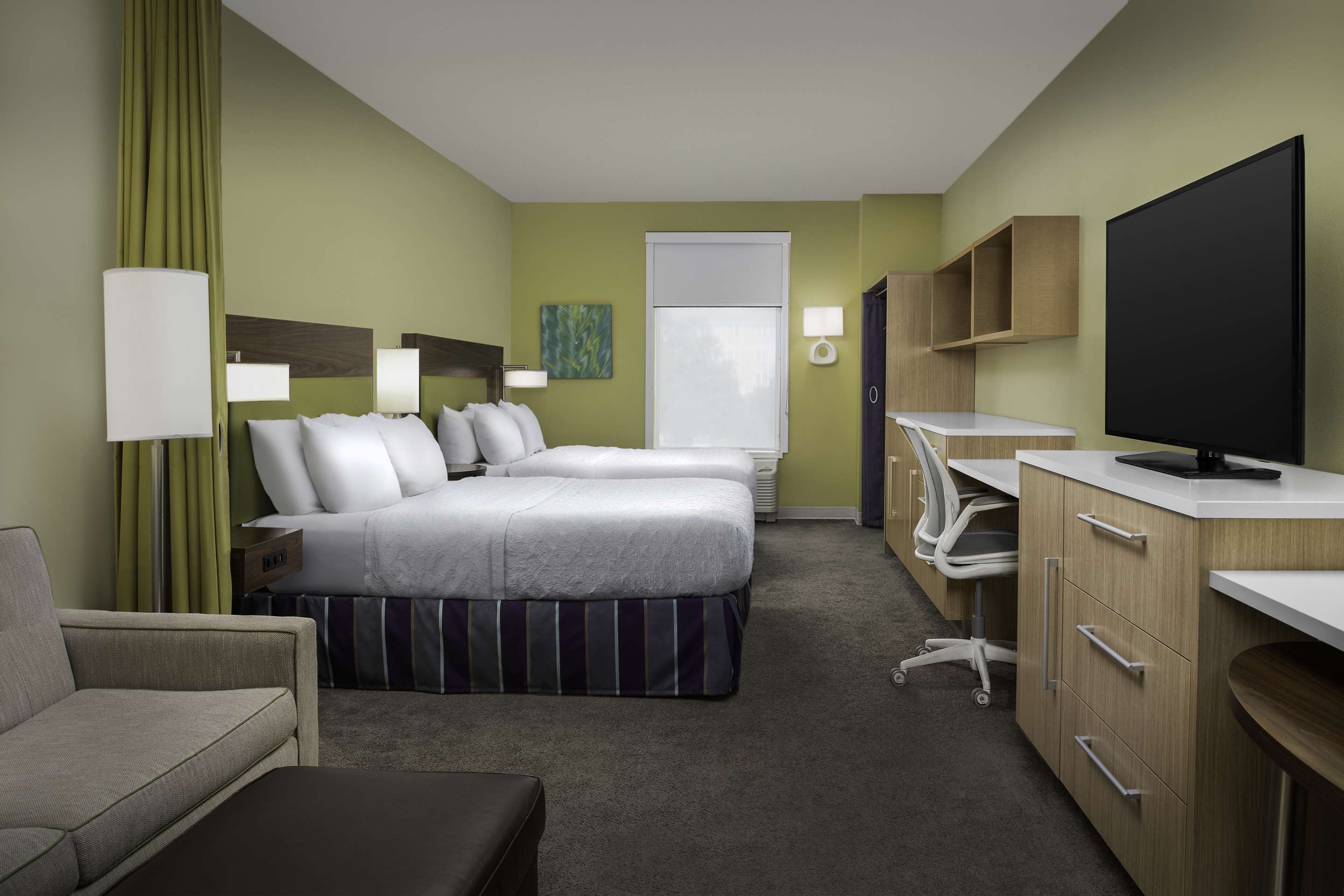 Guest room