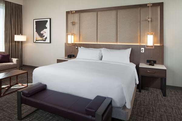  - H Hotel LAX Los Angeles