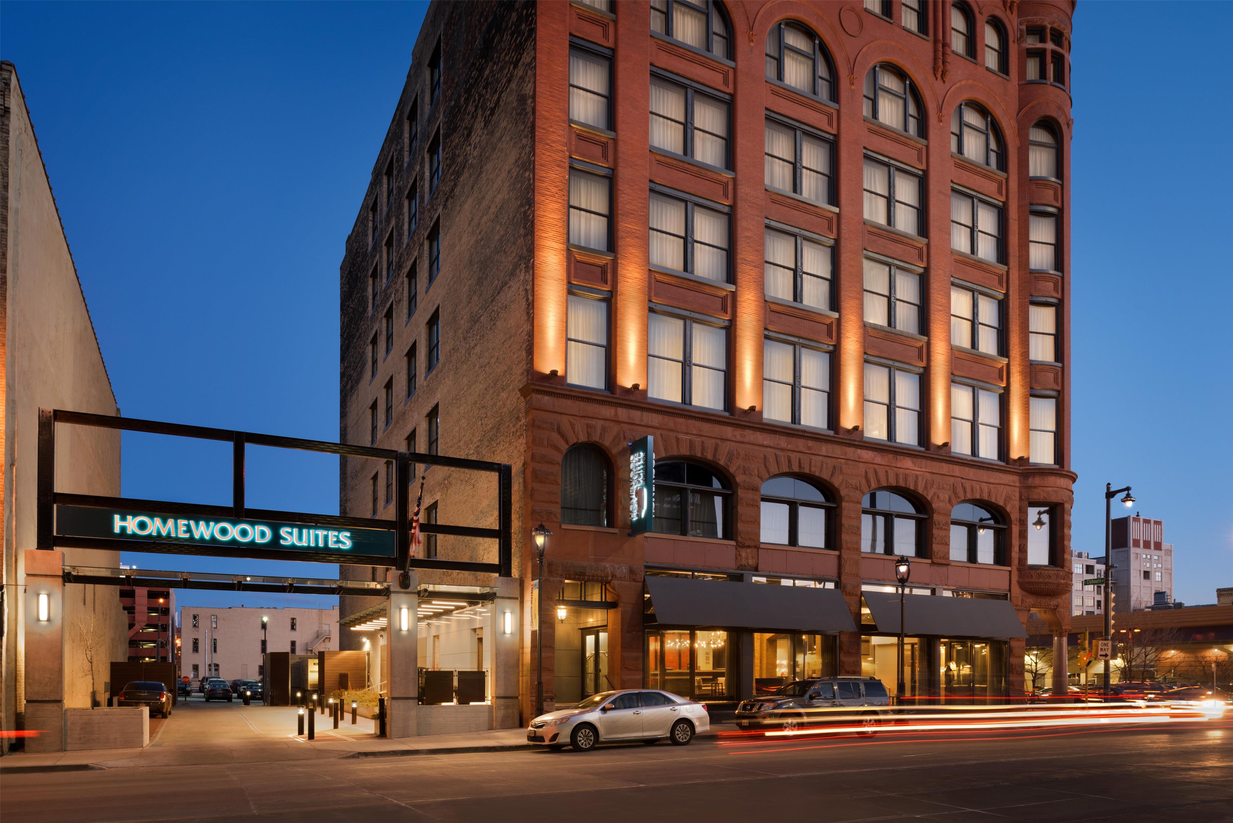 Exterior | Homewood Suites By Hilton Milwaukee Downtown