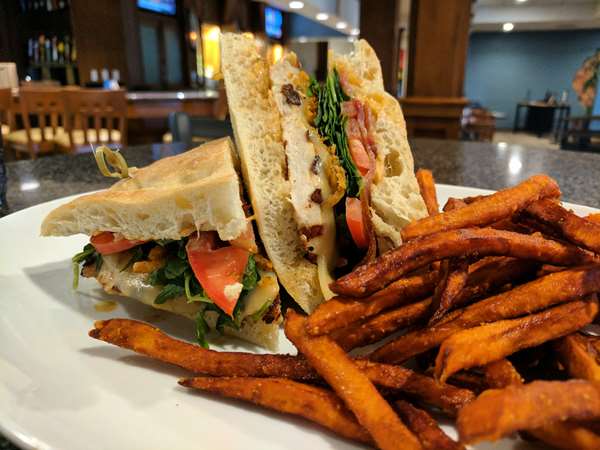 Restaurant - DoubleTree by Hilton North Phoenix - I-17, Exit 208