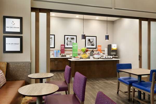 Amenities - Hampton Inn & Suites Renton