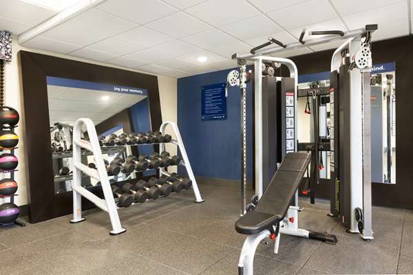 Fitness/ Exercise Room - Hampton Inn & Suites Renton