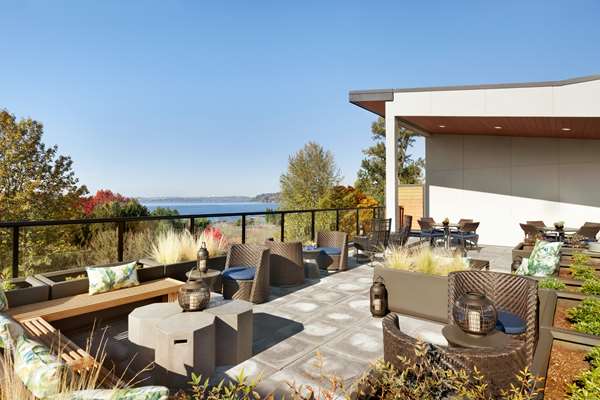 Exterior view - Hampton Inn & Suites Renton