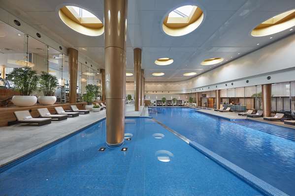 CROWN TOWERS MELBOURNE - Photo 3
