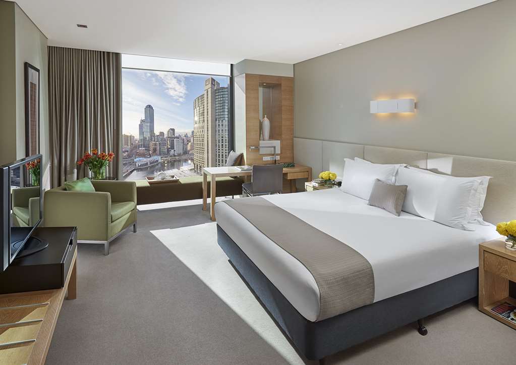 CROWN PROMENADE MELBOURNE-guestroom-Guest Room,On-Site.jpg