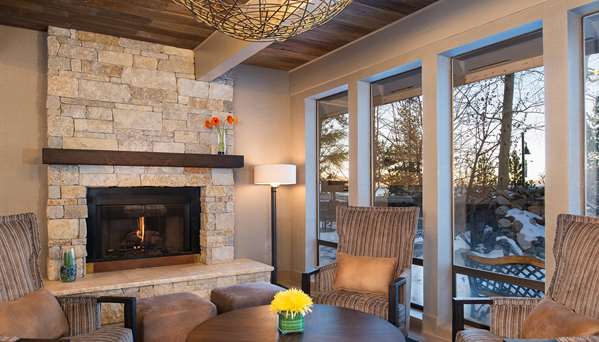  - Hotel Azure South Lake Tahoe