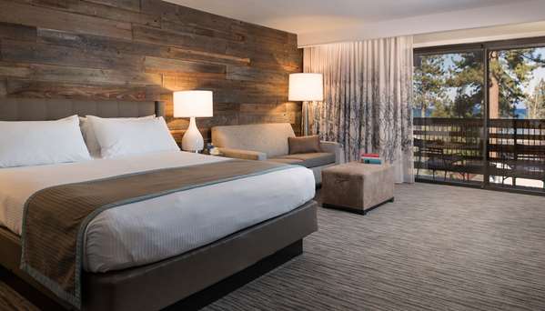  - Hotel Azure South Lake Tahoe