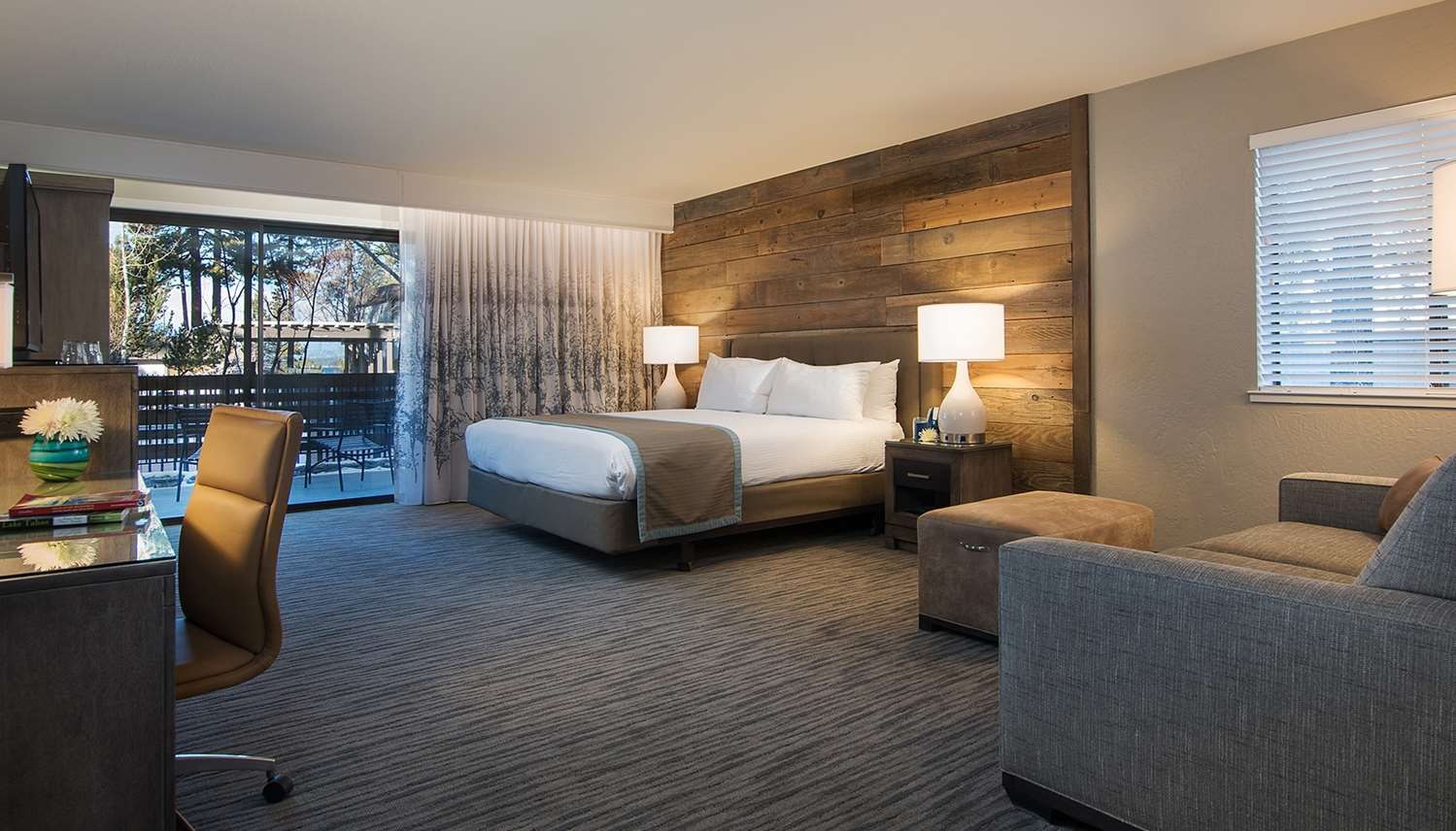 Hotel Azure South Lake Tahoe, CA - See Discounts