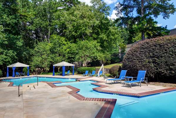Pool - Hilton Peachtree City Hotel & Conference Center