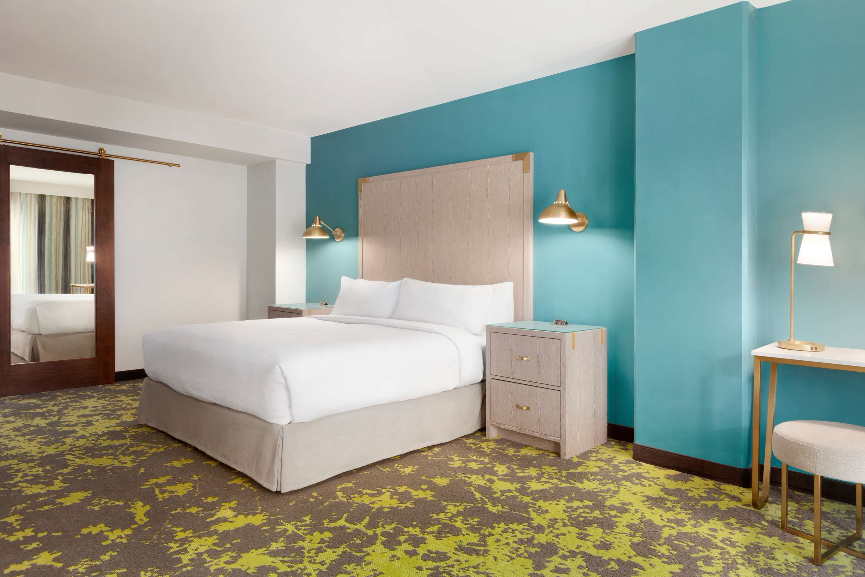 Guest room